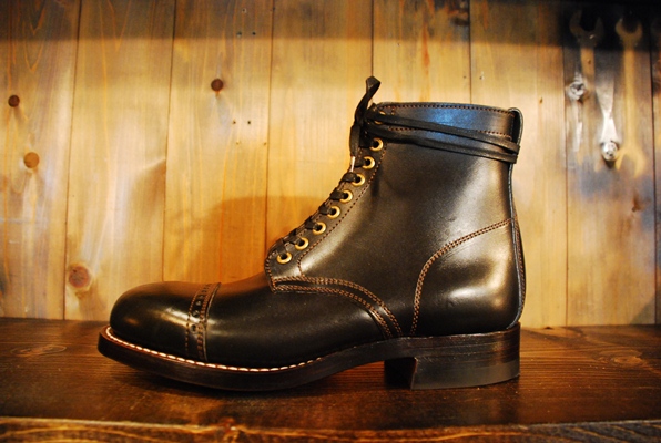 CLINCH Lace up Boots | BRASS BLOG