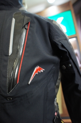 K-2180 ゴアテックス®ジャケット :KUSHITANI 宇都宮店 K-2180 ゴアテックス®ジャケット :KUSHITANI 宇都宮店