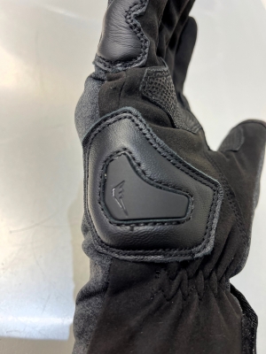 ダイネーゼ グローブ SOLARYS SHORT GORE-TEX ダイネーゼ グローブ SOLARYS SHORT GORE-TEX