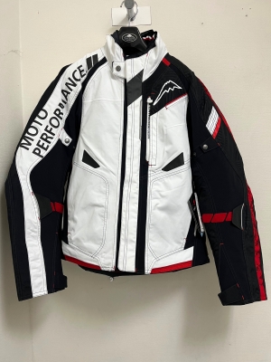 秋冬モデル入荷案内】ウインターコンテンドジャケット ：KUSHITANI