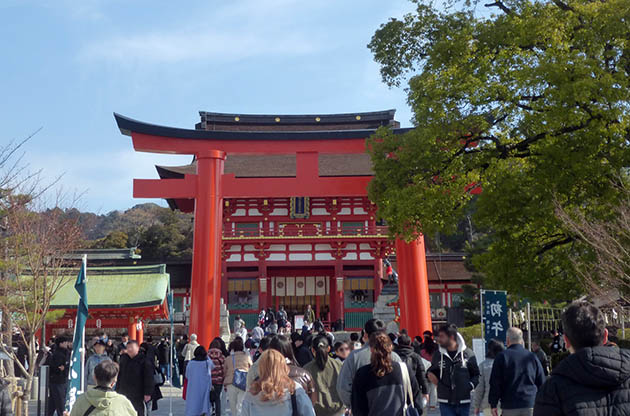 遅ればせ乍らお稲荷さんへ初詣 | 遊そぞろ