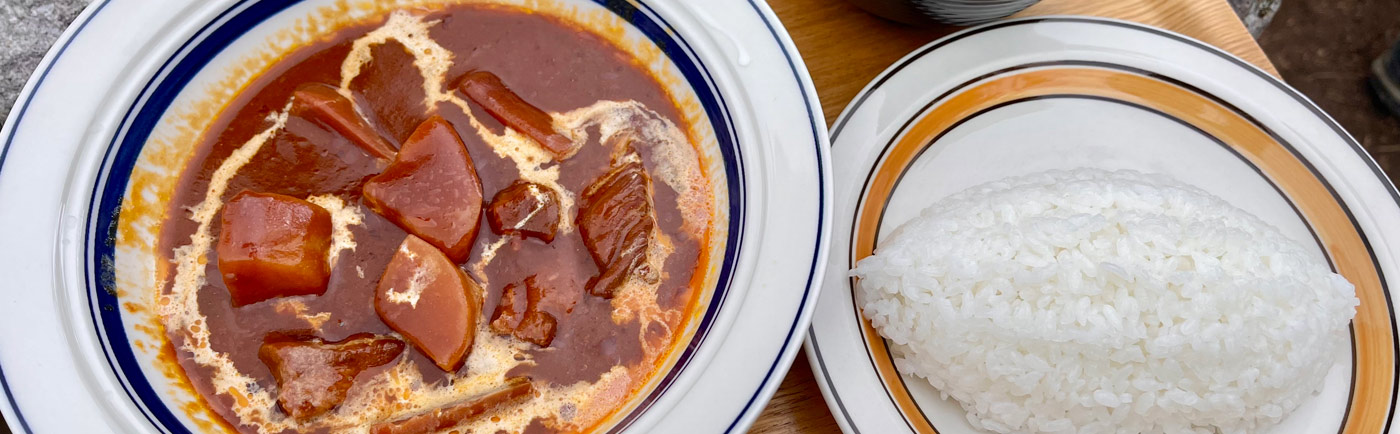 駆ける。。駆ける。。超絶品ドウダンツツジ。 まるべん。