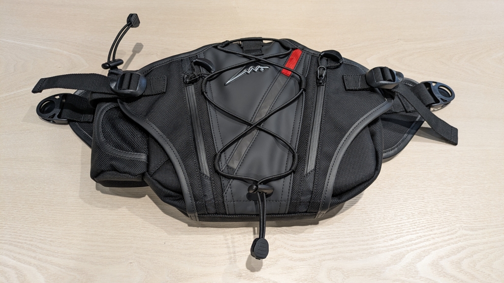 入荷速報】K-3601 ヒップバッグ 黒色！：KUSHITANI 大阪店 | KUSHITANI