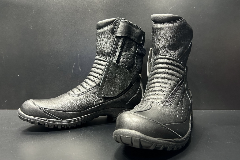 入荷速報】K-4535M ネオブーツメッシュ〈再入荷〉:KUSHITANI 入荷速報】K-4535M ネオブーツメッシュ〈再入荷〉:KUSHITANI