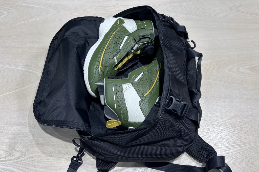 限定商品】AKコンパクトバックパック再入荷しました