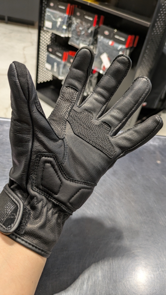 入荷速報】K-5379 ライダースグローブ【王道グロ－ブ】：KUSHITANI
