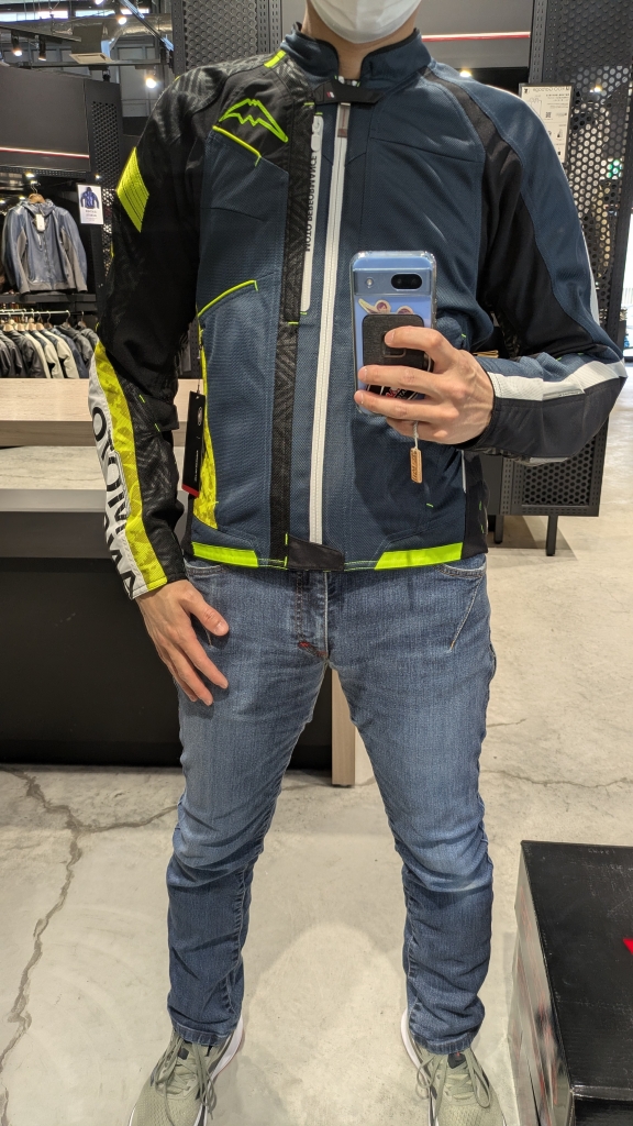 商品紹介】K-2438 エアーコンテンドジャケット【今年も暑そう