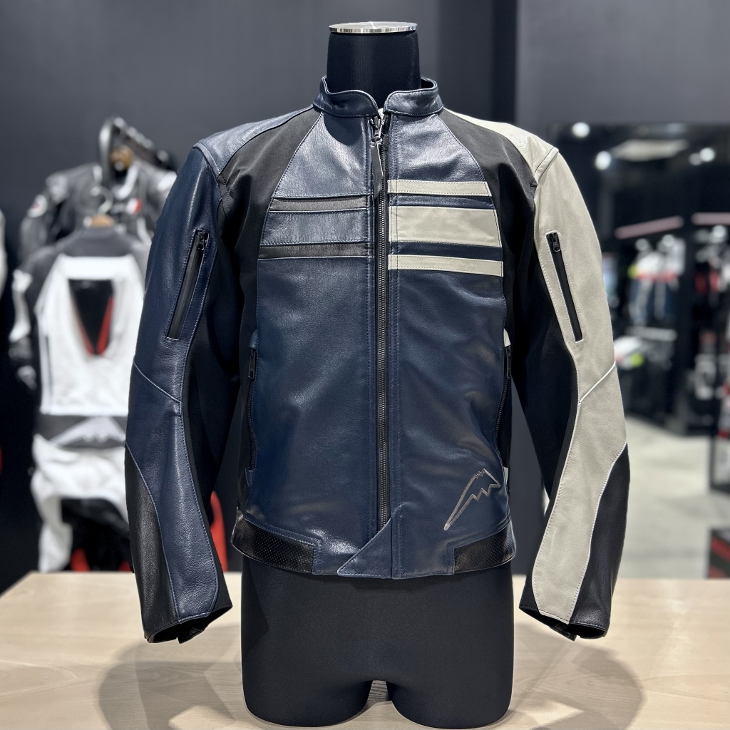 レディース 撥水 フーデッドジャケット ZBFAS28 - AIGLE