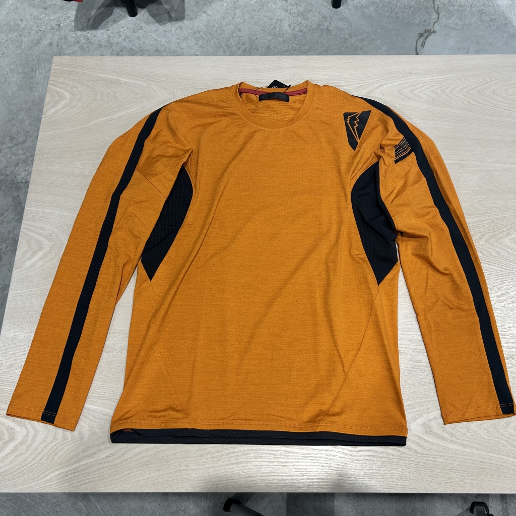 【新品】KUSHITANI P-1316T ロングTシャツ LL オリーブ 新品】KUSHITANI P-1316T ロングTシャツ LL オリーブ