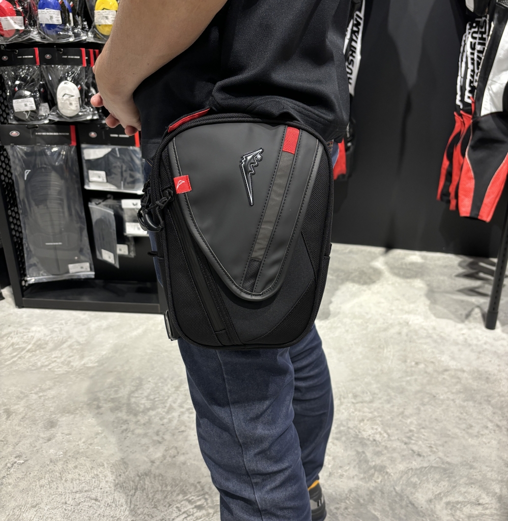 クシタニ　レッグバッグ　限定色　K-3602L クシタニ KUSHITANI クシタニ K-3602L LEG BAG レッグバッグ