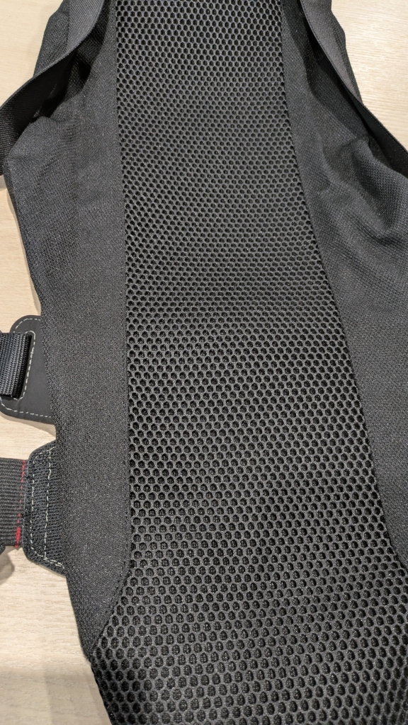 商品紹介】K-4451 ネオレーシングバックプロテクター【CE規格LEVEL2