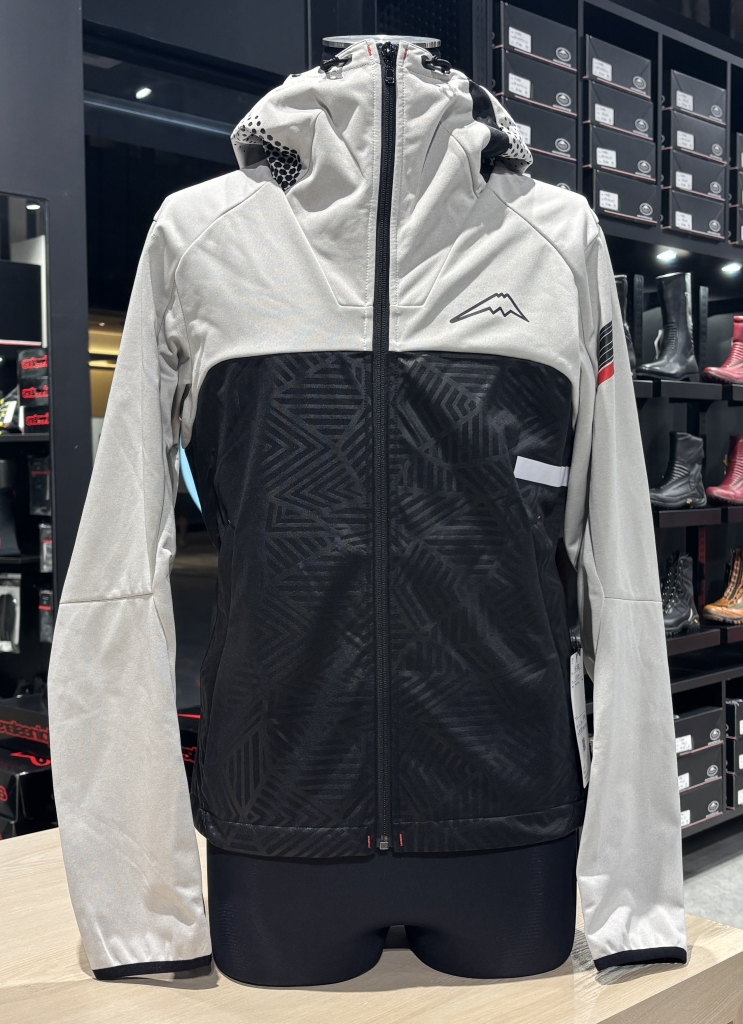 ジャケット 686 シックスエイトシックス GORE-TEX FRAGMENT SHELL ユニ