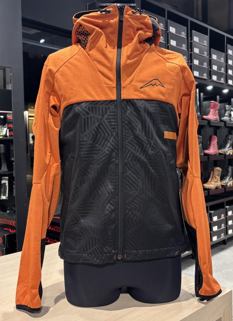 ジャケット 新作/入荷速報】K-1368 MIDパーカーが入荷いたしました