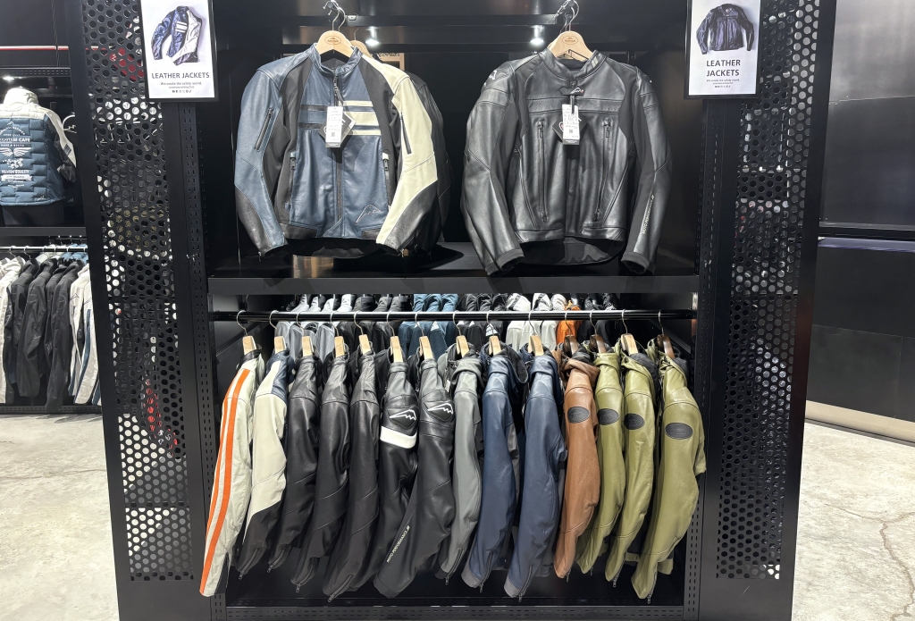 クシタニのレザーをご紹介！：KUSHITANI 大阪店 | KUSHITANI 大阪店
