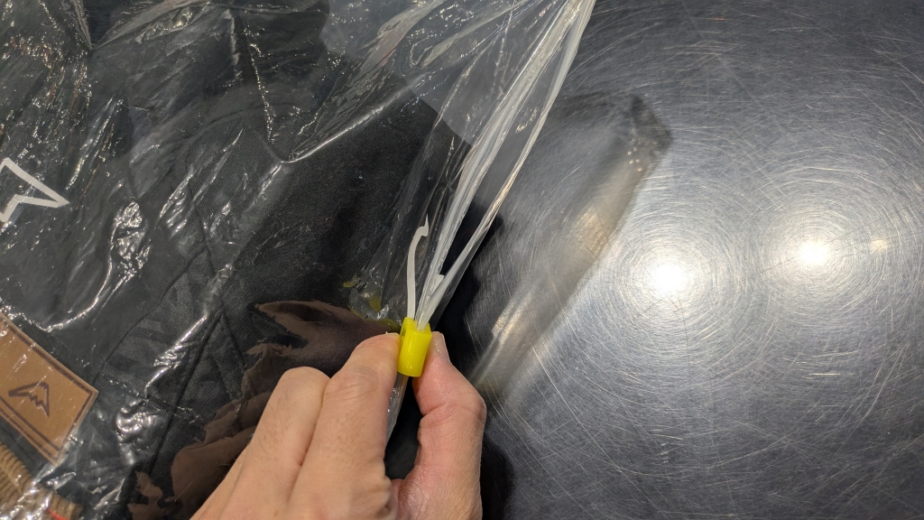 商品紹介】K-4659 収納用圧縮袋！ツーリングで活躍します