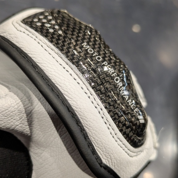 新作/入荷速報】K-5605 ヴァーシティウインターグローブ、一番暖かい