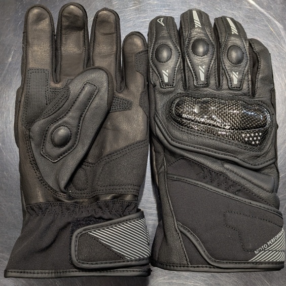 新作/入荷速報】K-5605 ヴァーシティウインターグローブ、一番暖かい