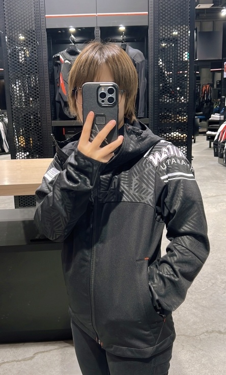 新作/入荷速報】P-1368INTE 限定MIDパーカーが入荷されました