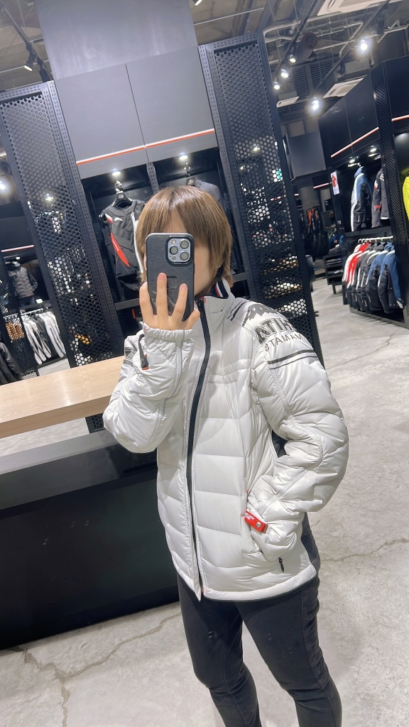 商品紹介】P-2879INTE 受注限定モデルのホワイトグースダウン