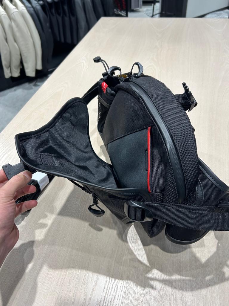 入荷速報！】K-3601 ヒップバッグ入荷しました！：KUSHITANI 大阪店