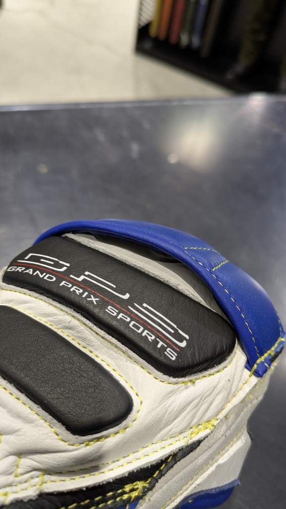 入荷速報】K-5382 GPSグローブIV の