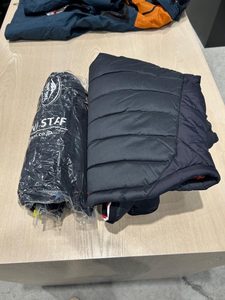 K-4659 収納用圧縮袋「クシタニ製品で収納上手に」：KUSHITANI 大阪店