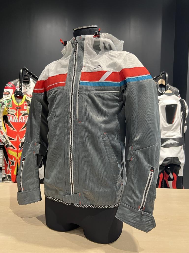 KUSHITANI バイクジャケット M ライトグレー 商品紹介】夏直前！メッシュジャケットを一気に比較！：KUSHITANI 大阪