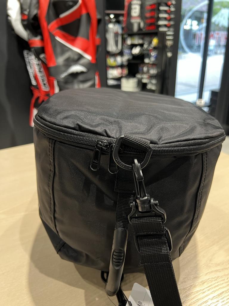 新商品/入荷情報】K-3618 ヘルメットバッグが入荷しました