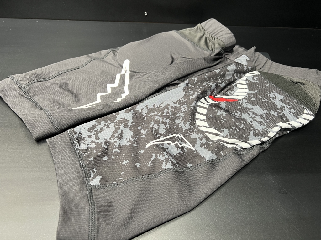 商品紹介】K-1383 モーションプロテクトハーフパンツ：KUSHITANI 大阪