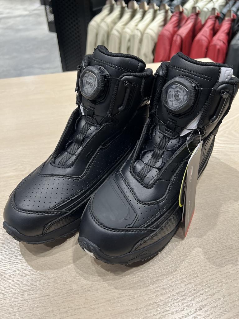 クシタニ　KUSHITANI フローシューズ26センチ 新作/入荷速報】K-6307 フローシューズが入荷しました！：KUSHITANI