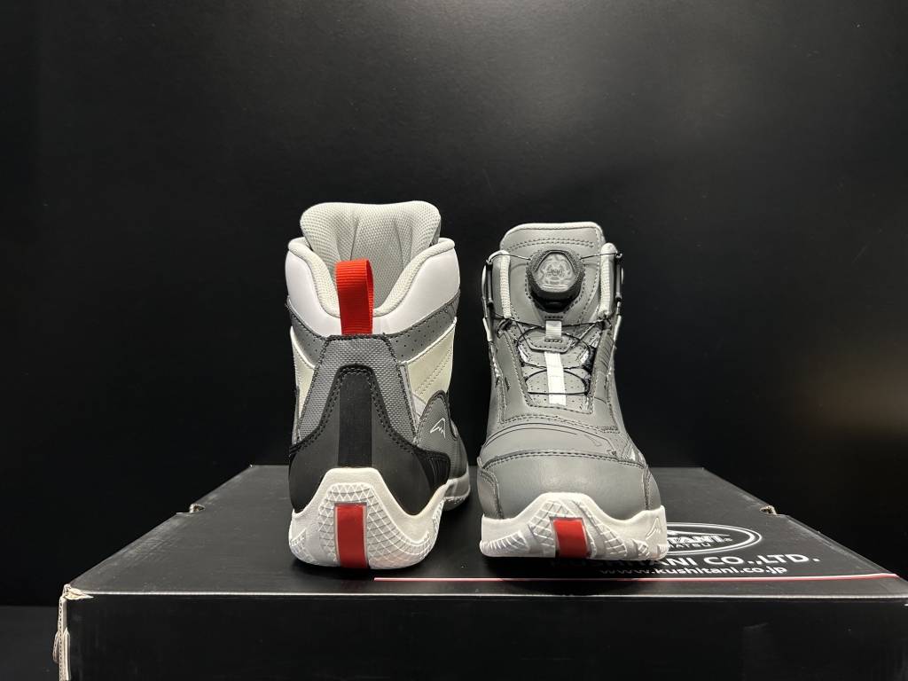 新色入荷！】K-6307フローシューズが入荷しました！：KUSHITANI 大阪店