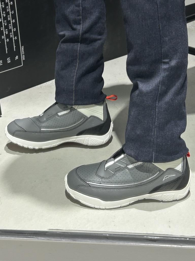 コーデ紹介】 K-6307 フローシューズでコーデしてみました：KUSHITANI