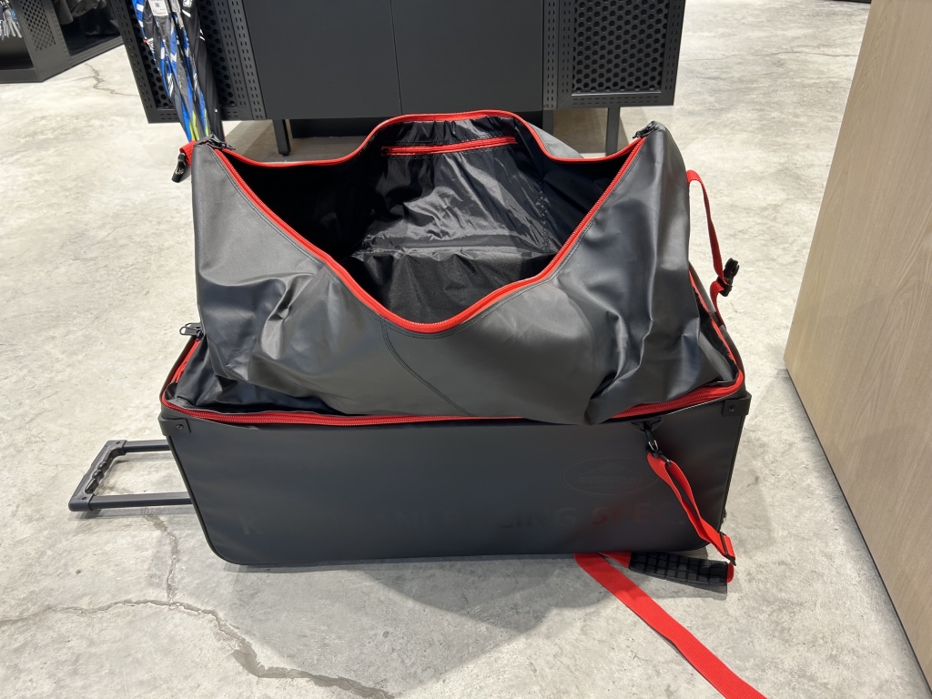 どデカい】K-3612 レーシングキャリーケースでひとまとめに：KUSHITANI