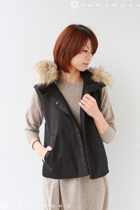 【美品】Theory MELISIA 3way ダウン ファー付き中綿ベスト theory（セオリー）BONNEVAL MELISIA ベストコンビダウンコート