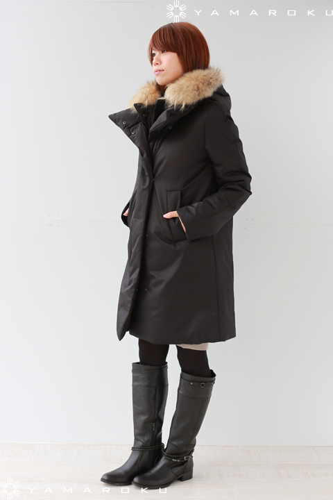 【美品】Theory MELISIA 3way ダウン ファー付き中綿ベスト Theory MELISIA 3way ダウン ファー付き中綿ベスト