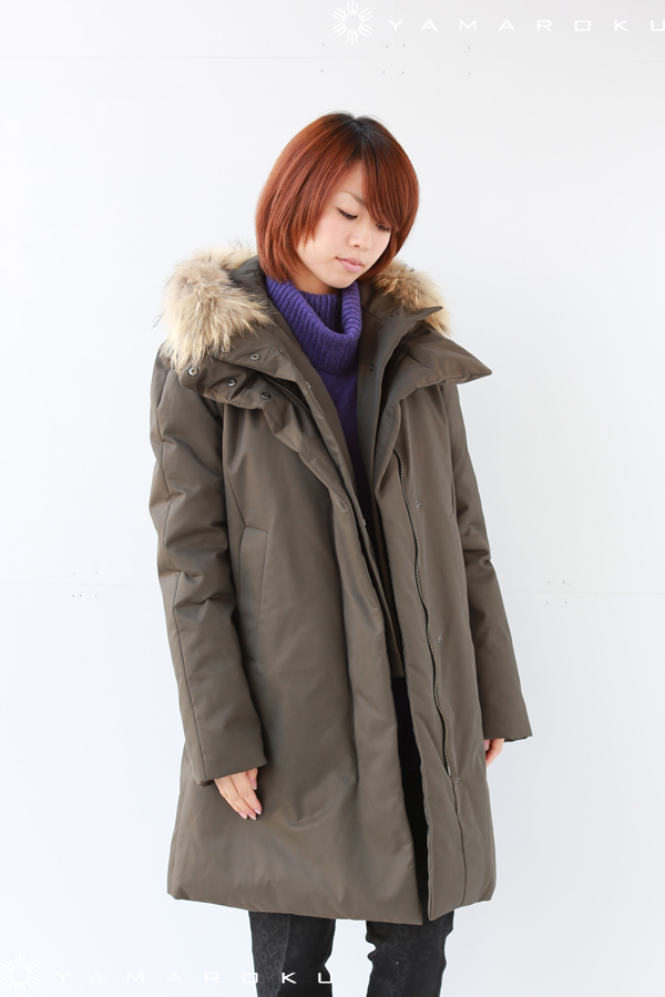theory（セオリー）BONNEVAL MELISIA ベストコンビダウンコート