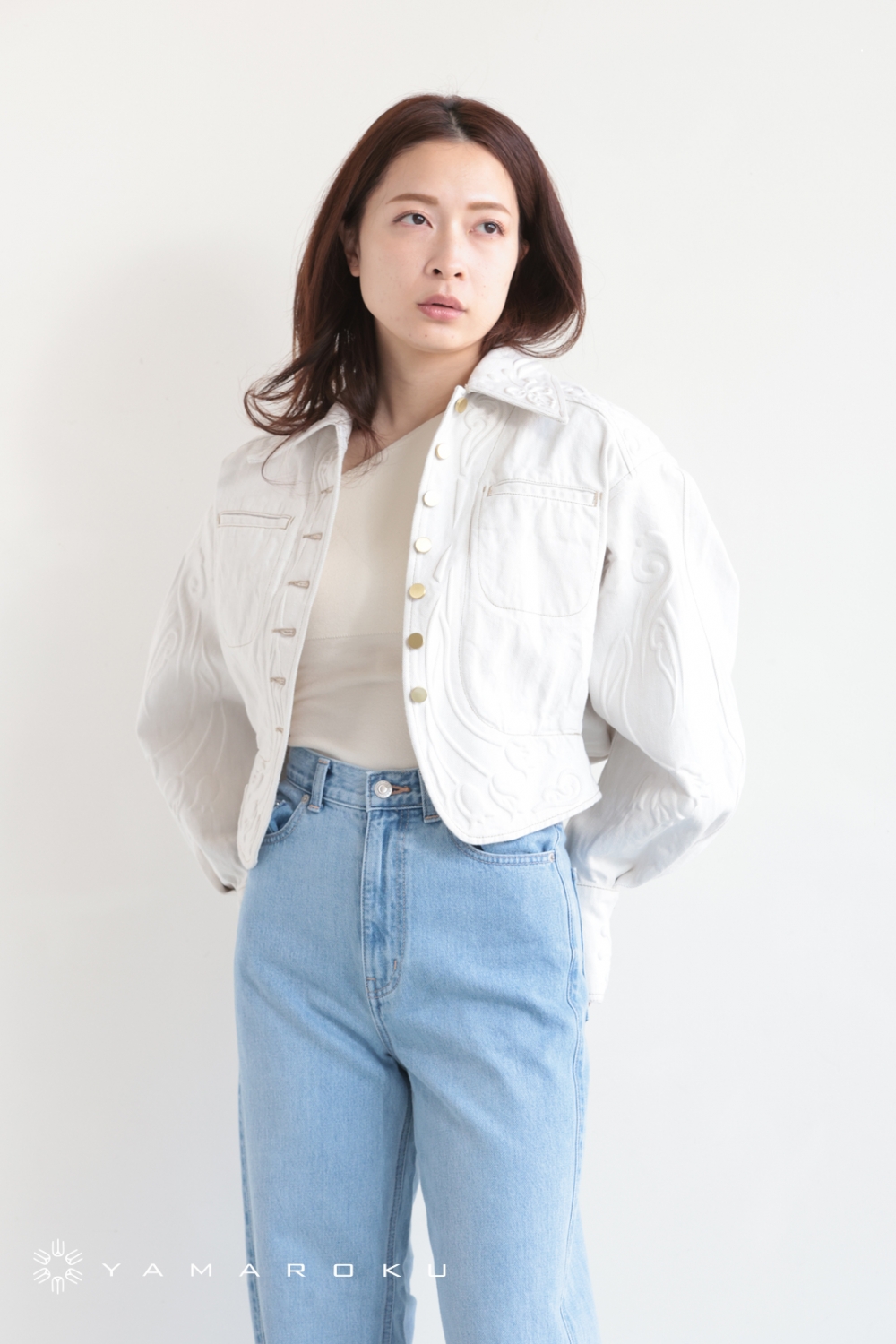 Mame Kurogouchi(マメ) Floral Embossed Short Denim Jacket
