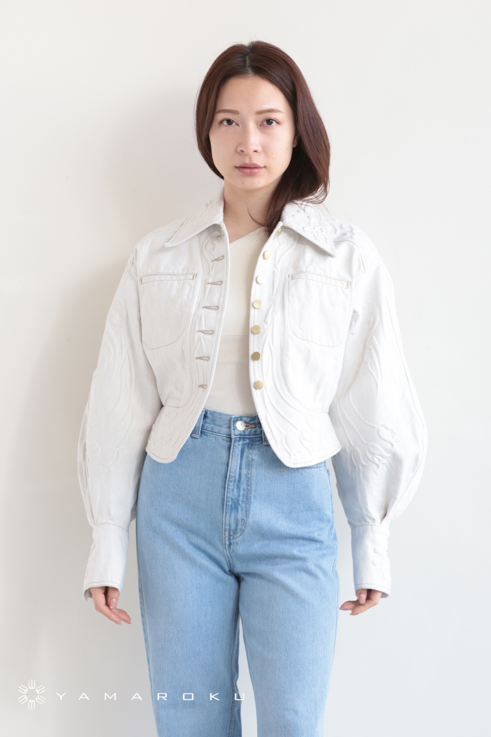Mame Kurogouchi(マメ) Floral Embossed Short Denim Jacket Mame Kurogouchi(マメ) Floral Embossed Short Denim Jacket