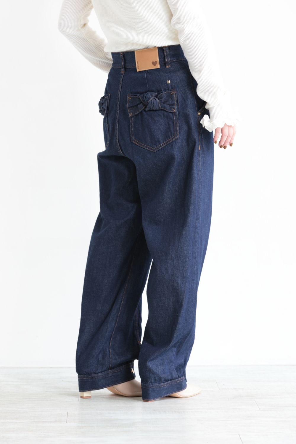 リボンデニムパンツ | MUVEIL Online Shop