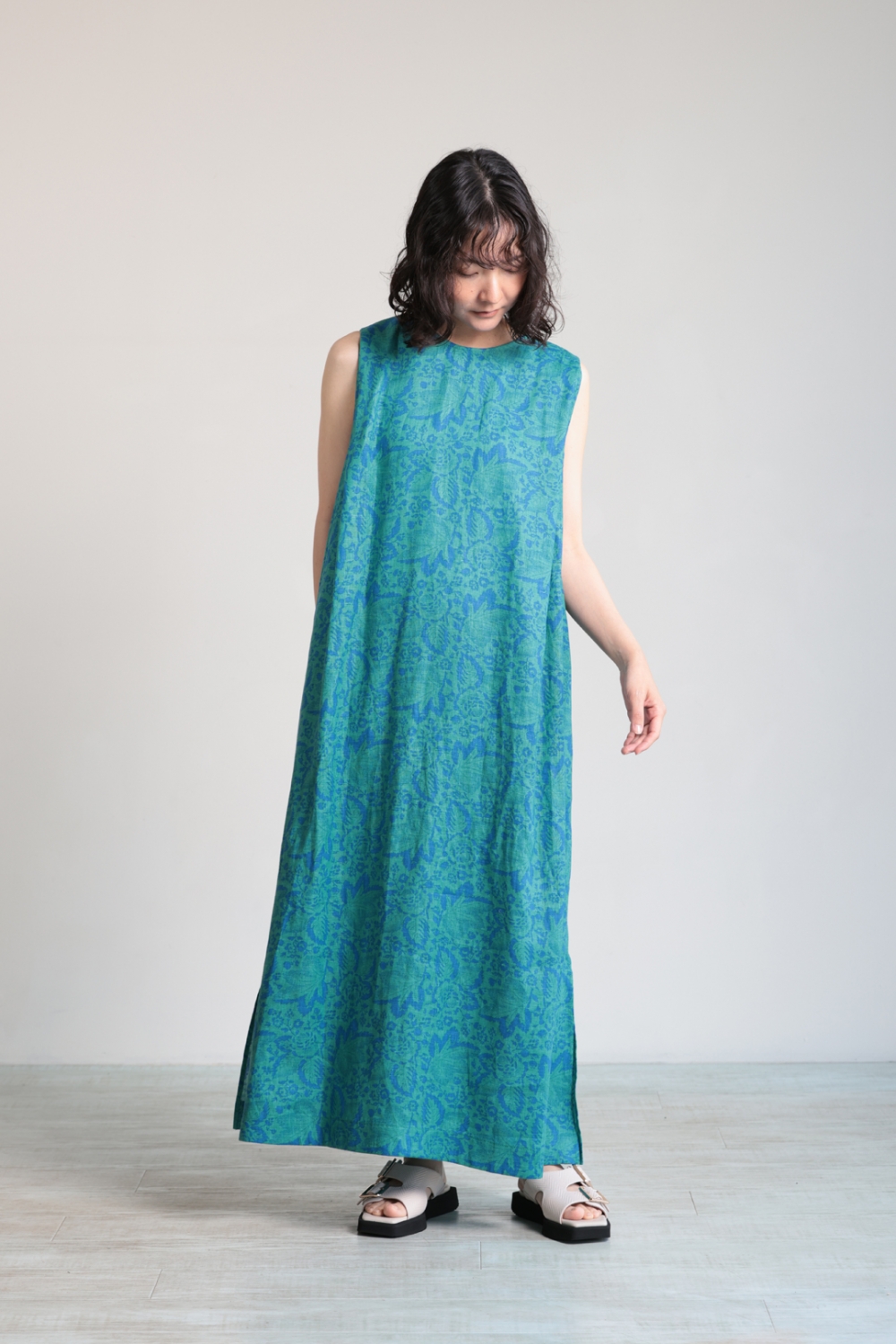 K*様 タグ付き　SOLEIADO トゥモローランド　ノースリーブワンピース　リ K*様 タグ付き SOLEIADO トゥモローランド ノースリーブ
