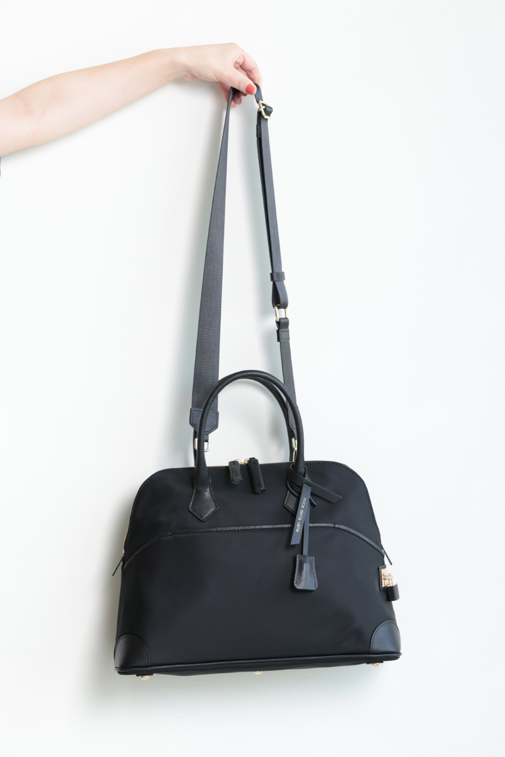 mica della valle(ミカデラヴァッレ) Katia、Marta