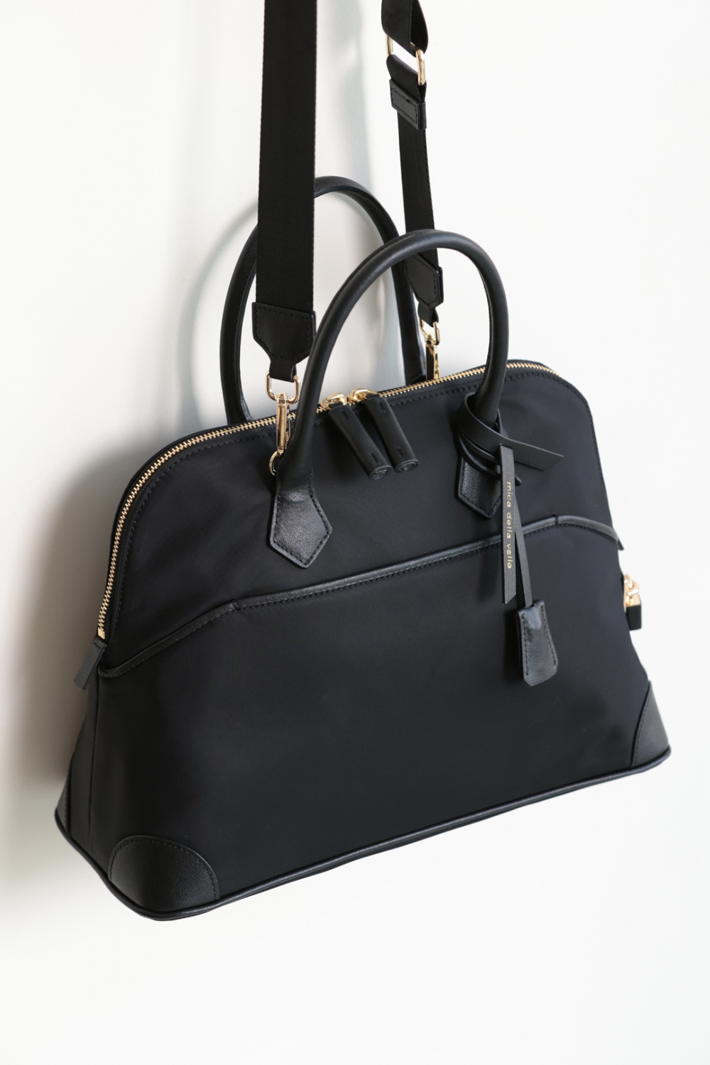 mica della valle(ミカデラヴァッレ) Katia、Marta