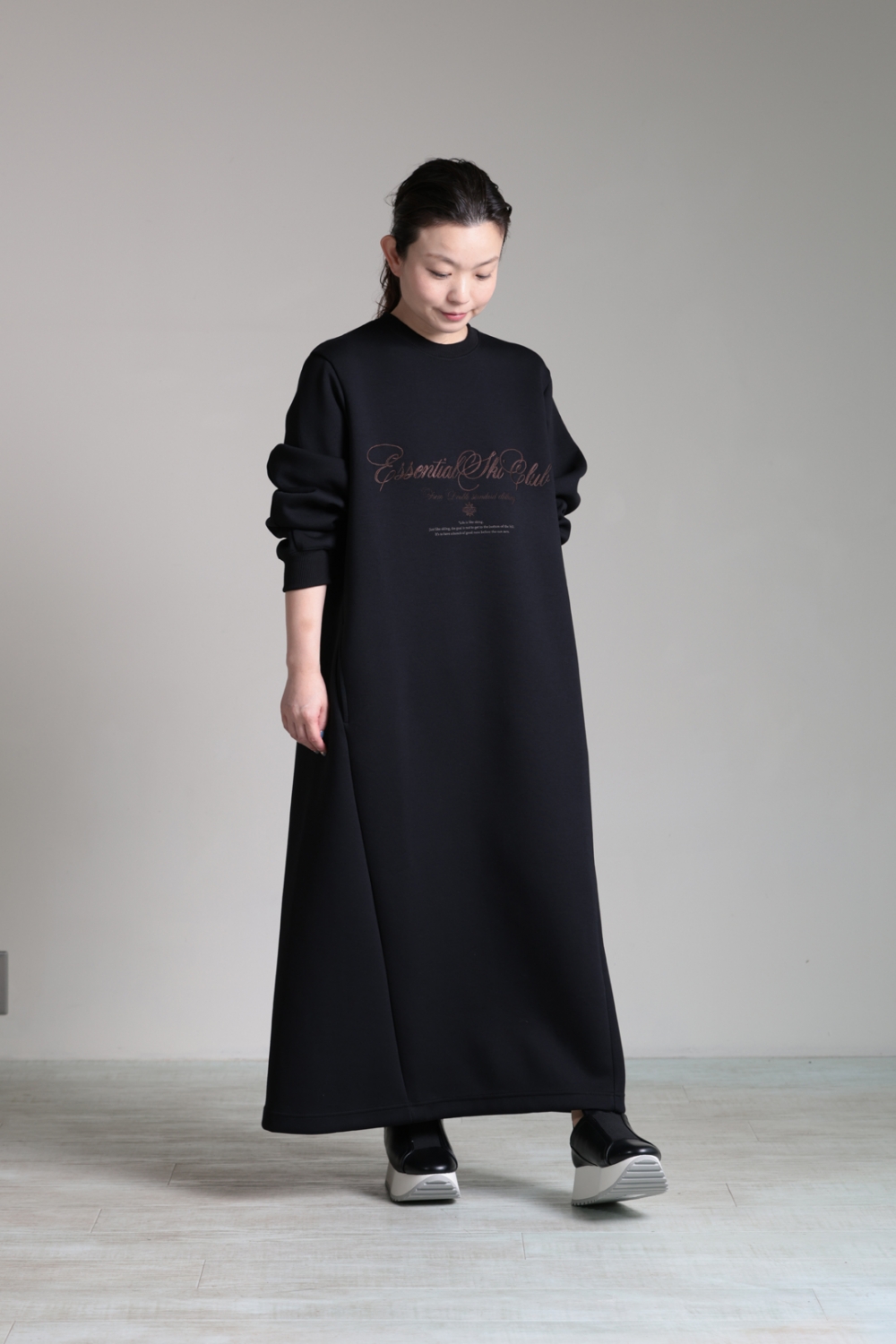 ダブルスタンダード　ブラック　ロゴ　ニット　マキシワンピース　ロングワンピース DOUBLE STANDARD CLOTHING（ロングワンピース/マキシワンピース