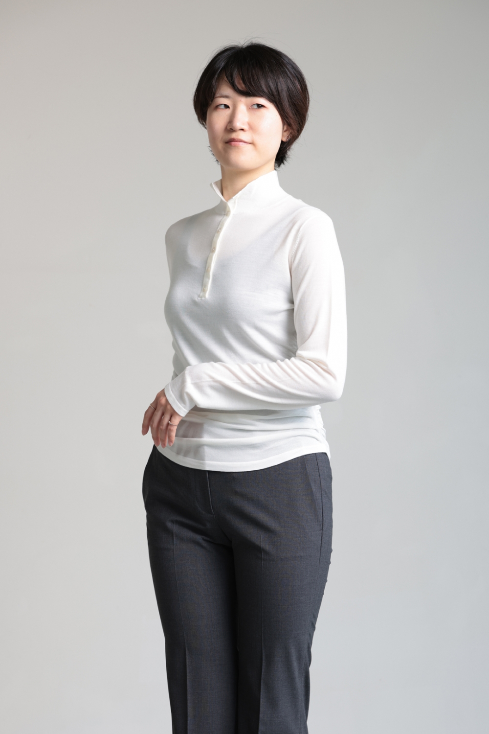 セオリー　2025 Regal Wool ウォルナットメランジ　S 美品 Theory(セオリー) Regal Wool Henley Sweater！！ | YAMAROKU New Arrival