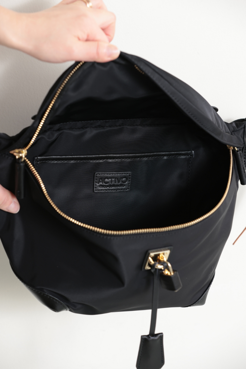 mica della valle（ミカデラヴァッレ） | YAMAROKU New Arrival