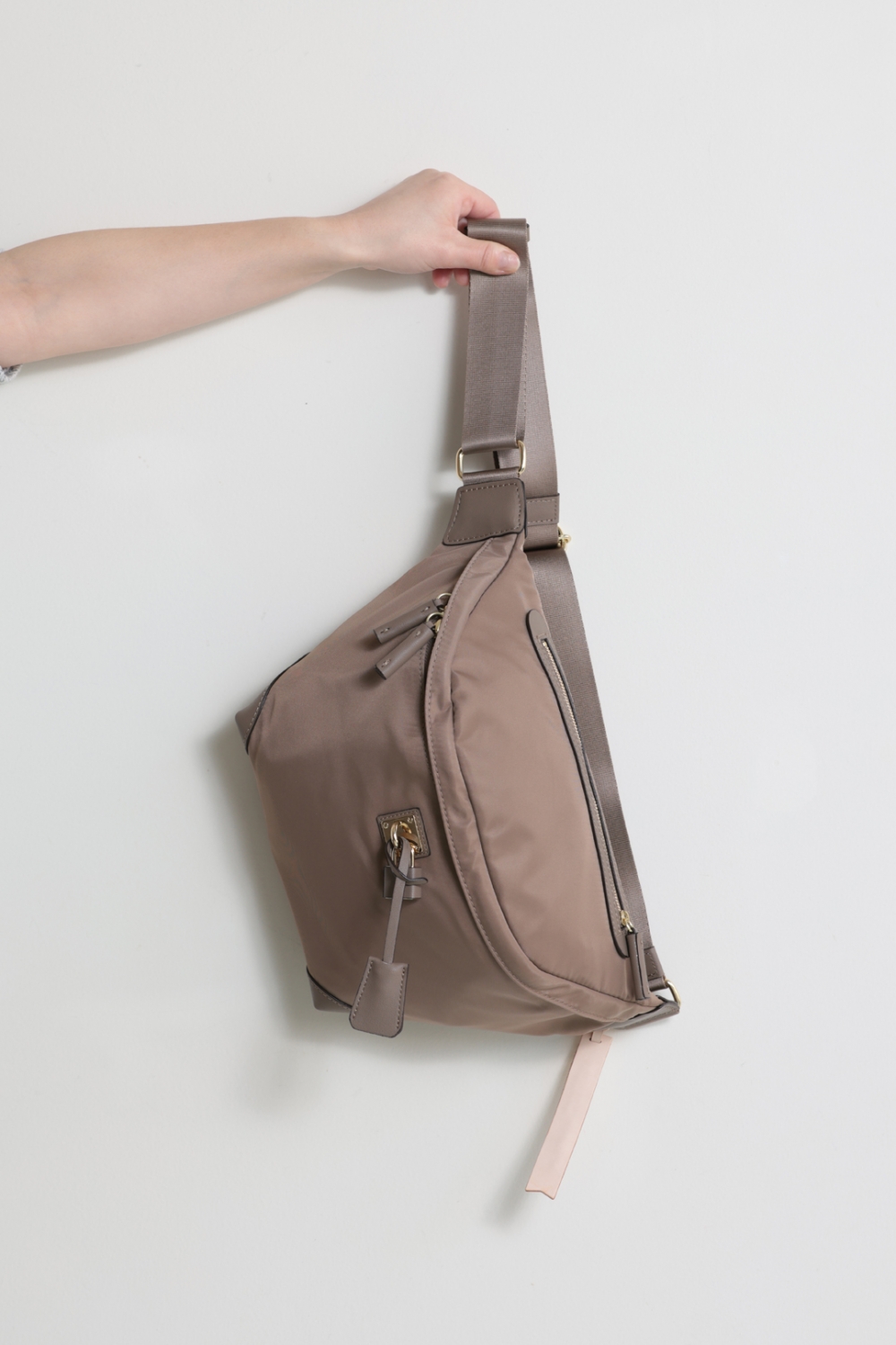 mica della valle（ミカデラヴァッレ） | YAMAROKU New Arrival