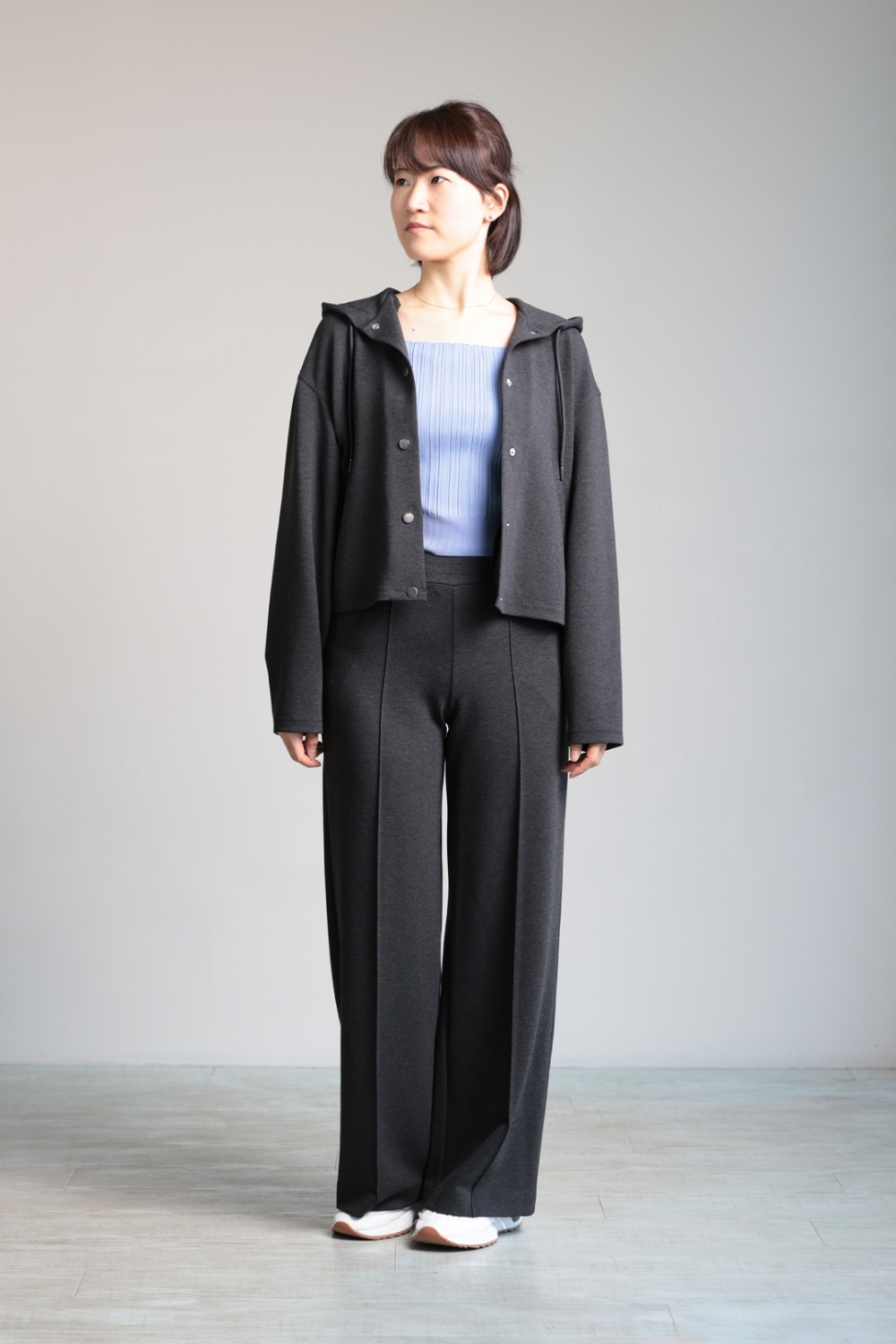 Theory(セオリー) Knit Double Hood Jacket ＆ Pintuck Track Pant