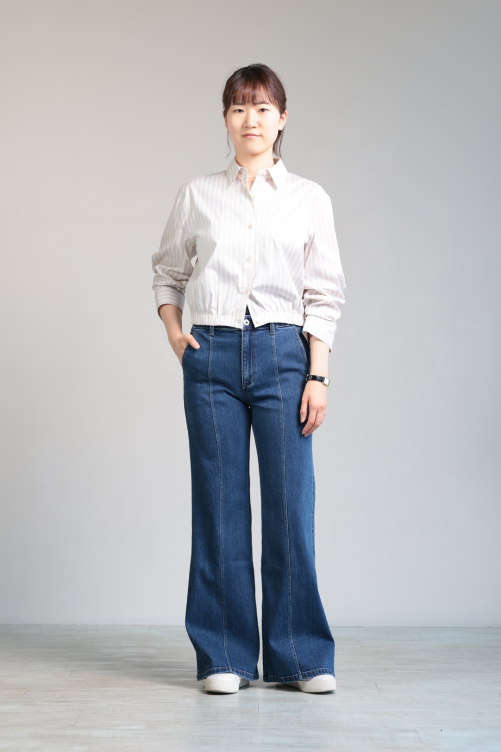 Theory(セオリー) デニムフレアジーンズ Essential Denim Theory(セオリー) Essential Denim Fluid Flare Jean！！ | YAMAROKU