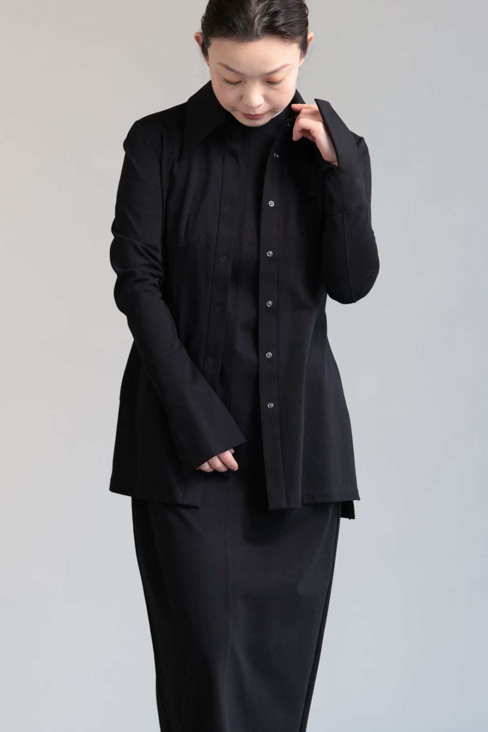 未使用　mame kurogouchi  マメ　ブラック　今季シャツ　トップス Mame Kurogouchi(マメ) Cotton Jerseyシリーズ！！ | YAMAROKU New Arrival