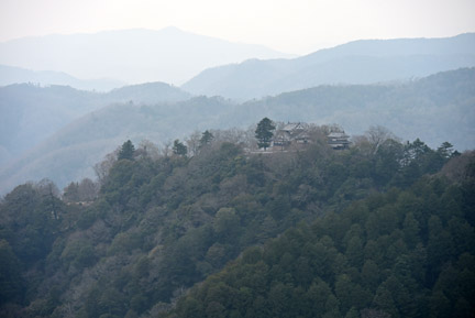 備中松山城は急坂の上の山城（やまじろ） | イケてる、モノ・コト